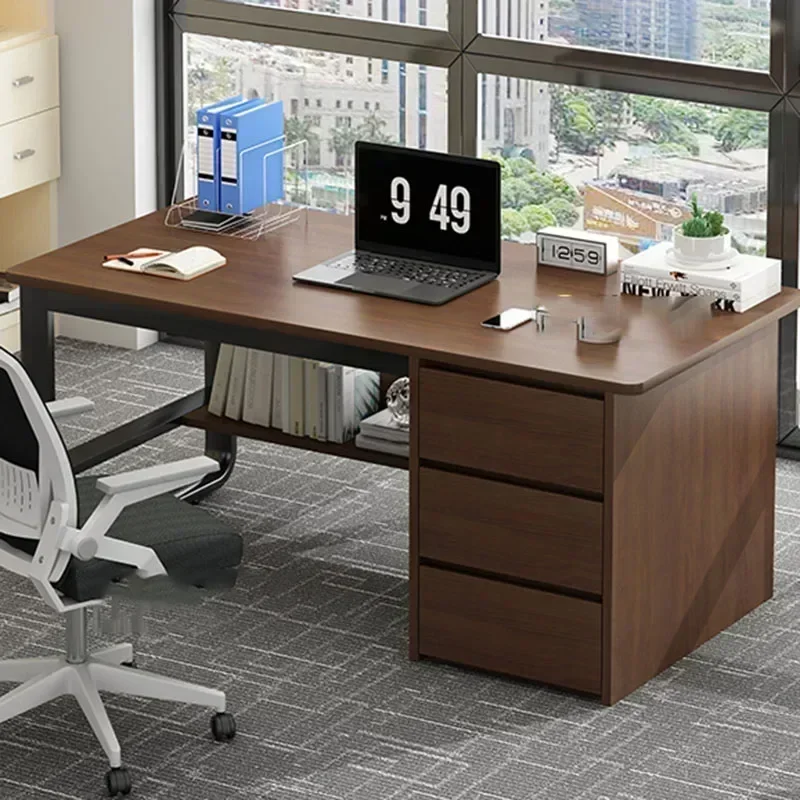 Desk Setup Study - Mesa De ordenador europea, patas De