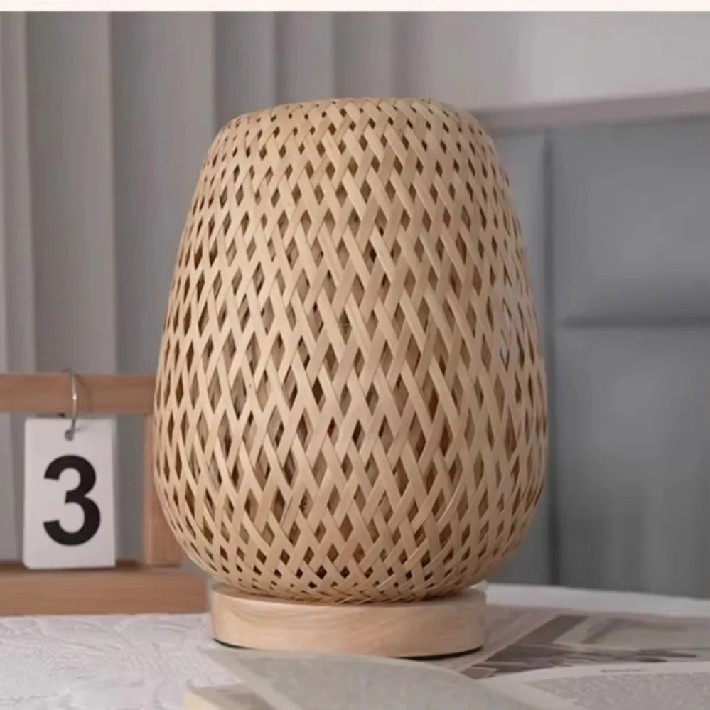 Lámpara tejida de bambú, lámpa - Desk Setup Study reseña y precio
