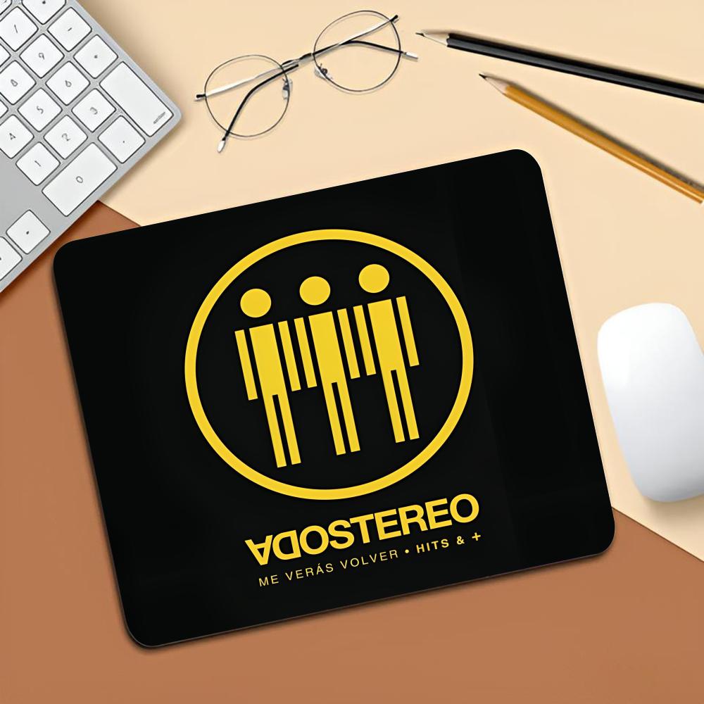 Alfombrilla de ratón Gustavo C - Desk Setup Anime reseña y precio
